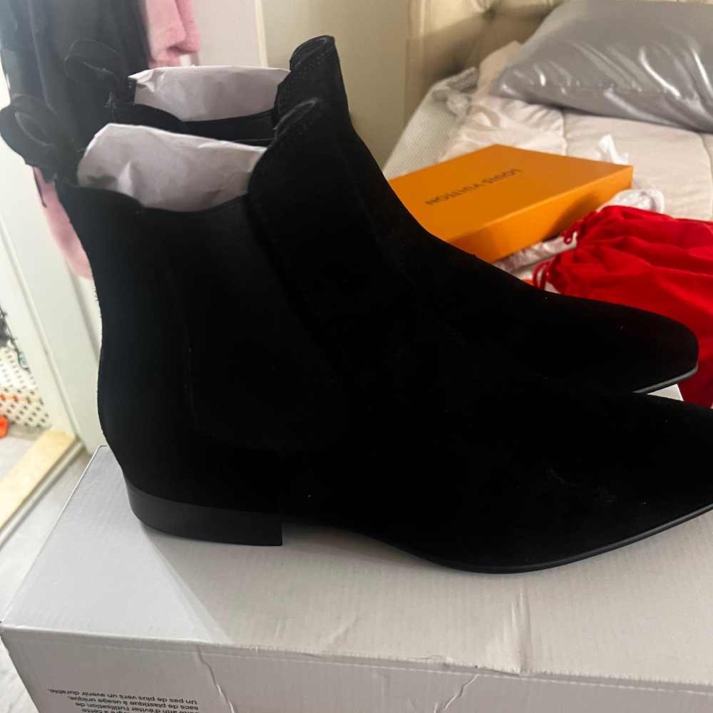 Brand New Flat Shoe Bootie